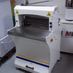 Automata kenyérszeletelő gép